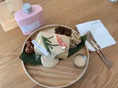 -半勺舒舒生日蛋糕店