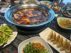 -老船舫·现做活鲜鱼馆(东郊记忆店)