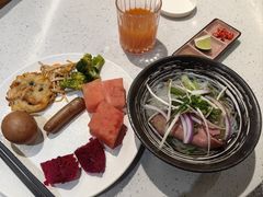 -上海虹桥中心爱琴海亚朵S酒店