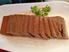 鸭血-热火朝天鲜切牛肉火锅(南强街巷店)