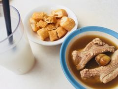-黄亚细肉骨茶(仰光路店)