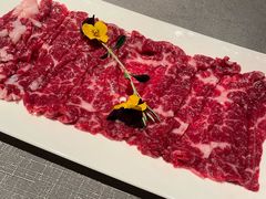 -左庭右院鲜牛肉火锅黑金店(陆家嘴中心店)