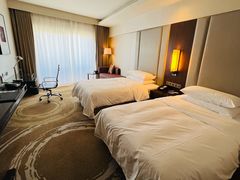 -昆明中心皇冠假日酒店