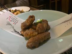蛋黄鸡翅-绿茶餐厅