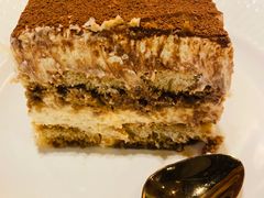 -芭莉与彩虹西餐厅(成都合生汇店)