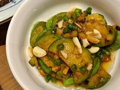 -洞庭土菜馆(易发广场店)