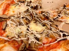 -城市大道红炉披萨烘焙坊