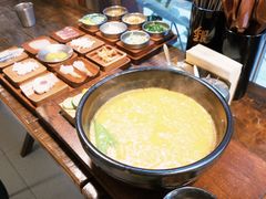 -银米·云南传统过桥米线(双廊黑金冠店)