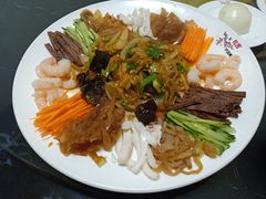 两张海鲜凉皮-桃园中华料理炸酱面(燕儿岛路店)