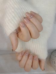 -董小姐日式美甲美睫·皮肤管理