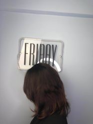 -FRIDAY星期五专业美发沙龙