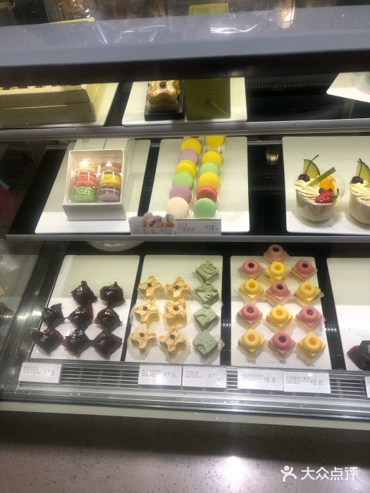 法颂(金元宝于家堡购物中心店)图片
