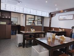 -蟹上黄·蟹黄面·江南糖水(人民广场店)