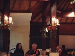 -Mai Mai Restaurant