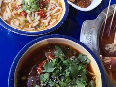 -马路边边火锅串串(观前街店)