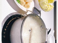 -煲王粤菜餐厅(中侨中心店)