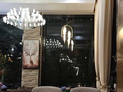 -樾餐厅泰式海鲜火锅(民歌湖店)