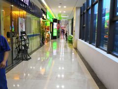 -鸿通城购物中心