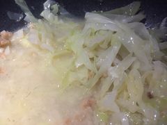 油渣莲白-九锅一堂酸菜鱼(新南凯德直营店)