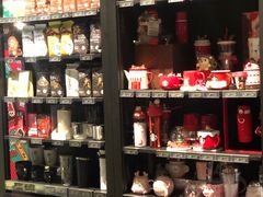 零售区-星巴克臻选(南京金茂览秀城店)