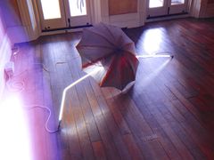 -Nathalie Djurberg与Hans Berg“牛皮纸包裹的月亮”-Prada荣宅当季展览