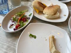-必胜客(证大大拇指店)