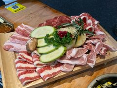 -金顺碳烤肉(番禺傍江地铁站店)