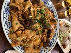 -壹阁胡羊焖饼(特色小吃街店)