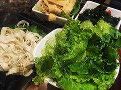 -七欣天香辣蟹火锅(上海银亿滨江店)