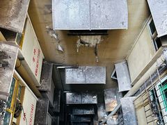 -白象居