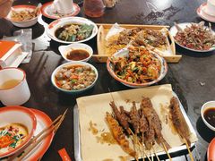 -冶建镜子·老南昌大排档·江西虾王(总店)