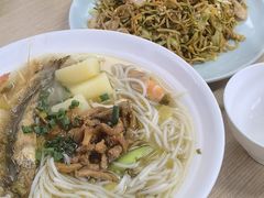 黄鱼海鲜面-面道赞宁海海鲜面(迎凤街店)