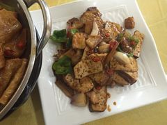 -荆楚食府(高铁店)
