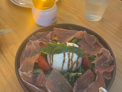 布拉塔配火腿-IL TEATRO 精品意大利餐厅