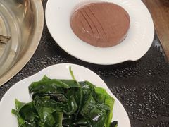 特色鲜血旺-仁虎老火锅(黄泥磅店)