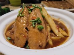 沉香翅中-大眼锅贴水饺(河东店)