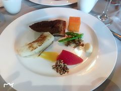 海陆双拼-戈雅法餐厅(世界城广场店)