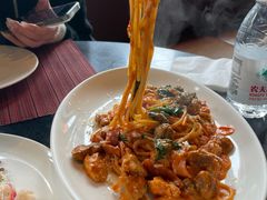 -WOLFGANG PUCK KITCHEN & BAR(迪士尼小镇店)