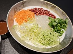 大拉皮-炊江南·上海菜(国展华漕店)