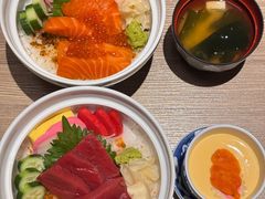 -小山日本料理(兴业太古汇店)