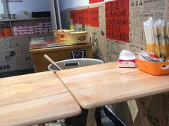 -柳州肥姨妈大骨螺蛳粉(沙河店)