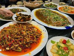 -江湖黑大兔(杨家坪店)