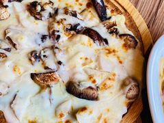 黑松露菌菇披萨-玛格萝妮(汇智国际商业中心店)