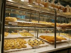 面包甜点陈列柜-BreadTalk面包新语·烘焙蛋糕(高德置地春广场店)