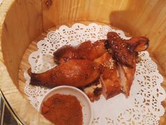 -胡桃里音乐酒馆(环亚凯瑟琳广场店)