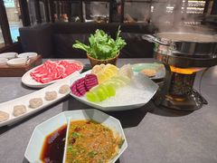 -鼎鼎香·港式火锅(北京SKP店)