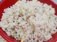 炒饭-江城燕子大排档(江汉路步行街店)