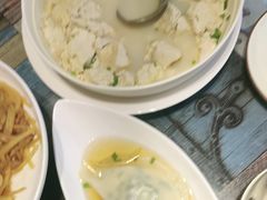 -小红鲸·海鲜餐厅(轸大路店)