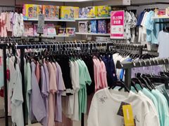 -唯品会(北京国瑞城店)