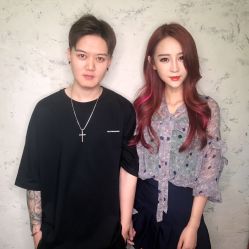 -SALON V